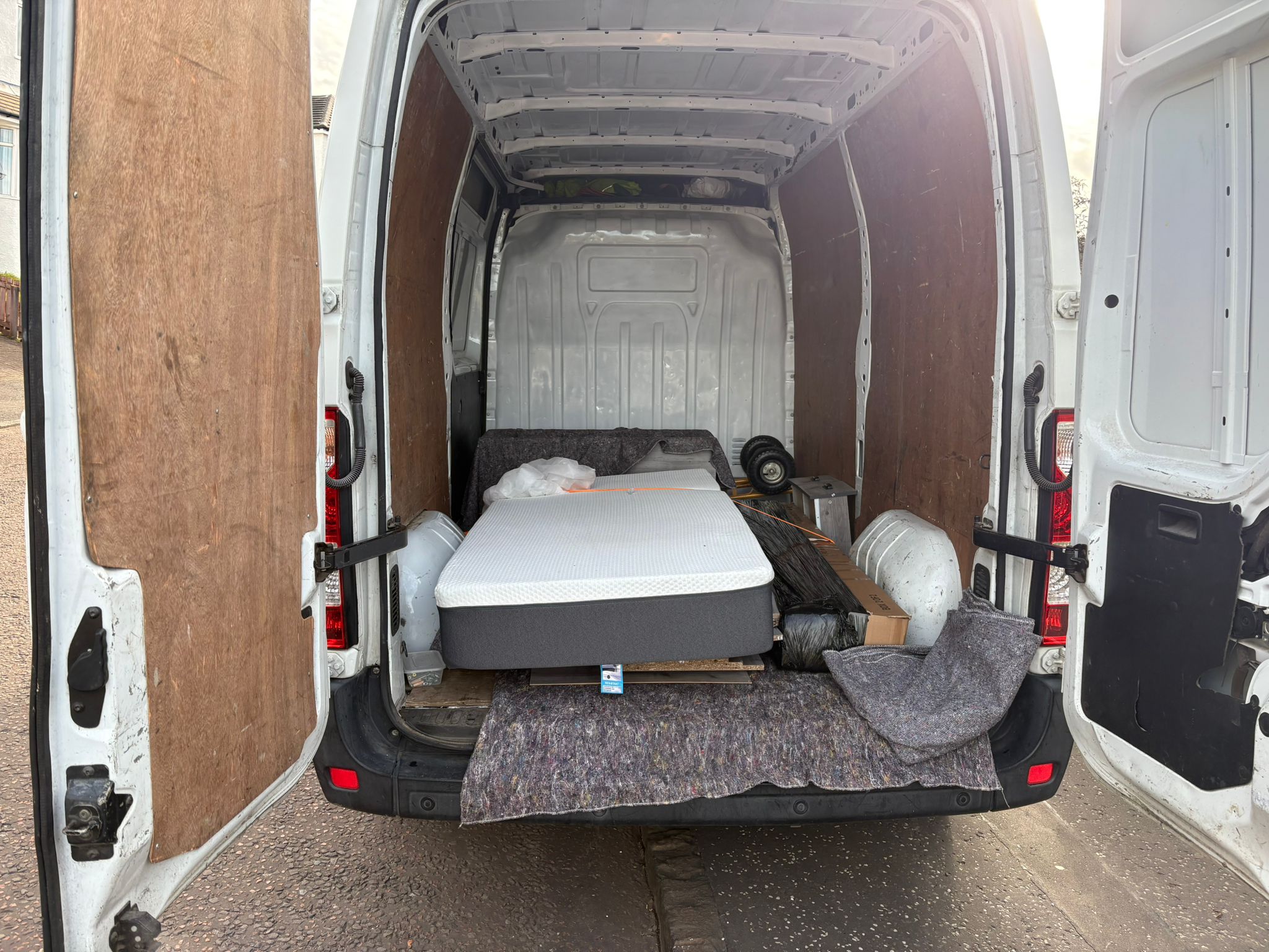 Courier Services & Delivery