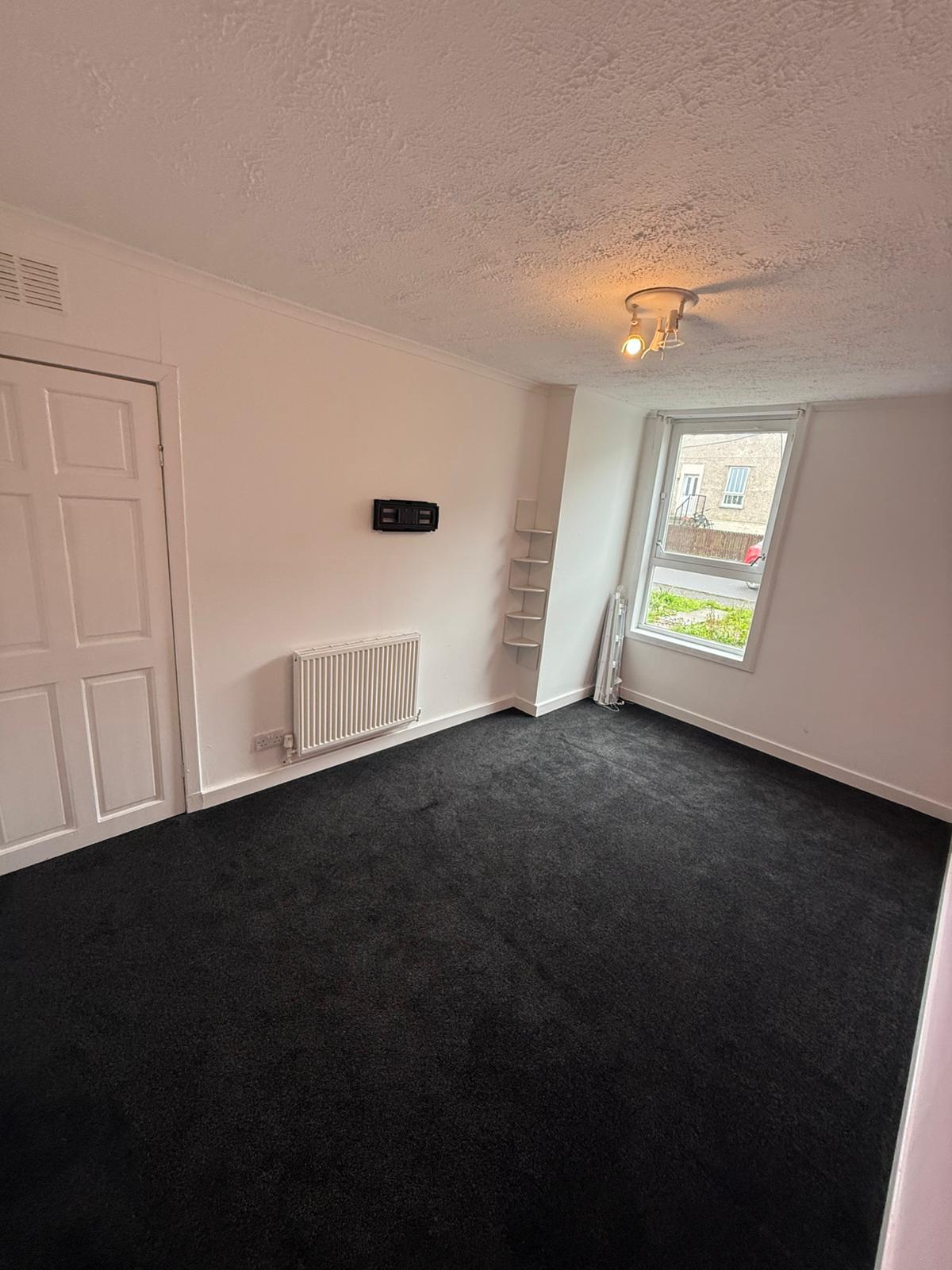 Cleared bedroom, ready for handover